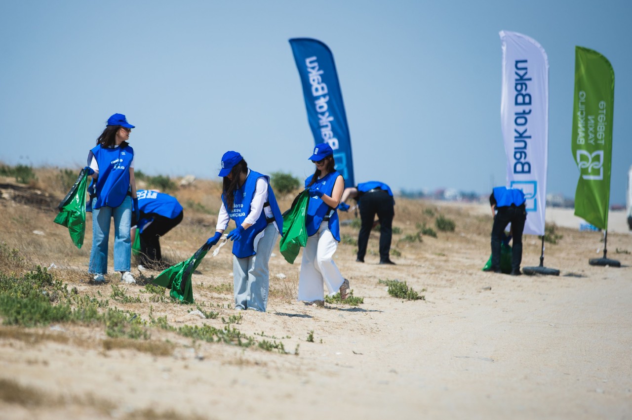 “Bank of Baku”dan ekoloji təşəbbüs - FOTOLAR